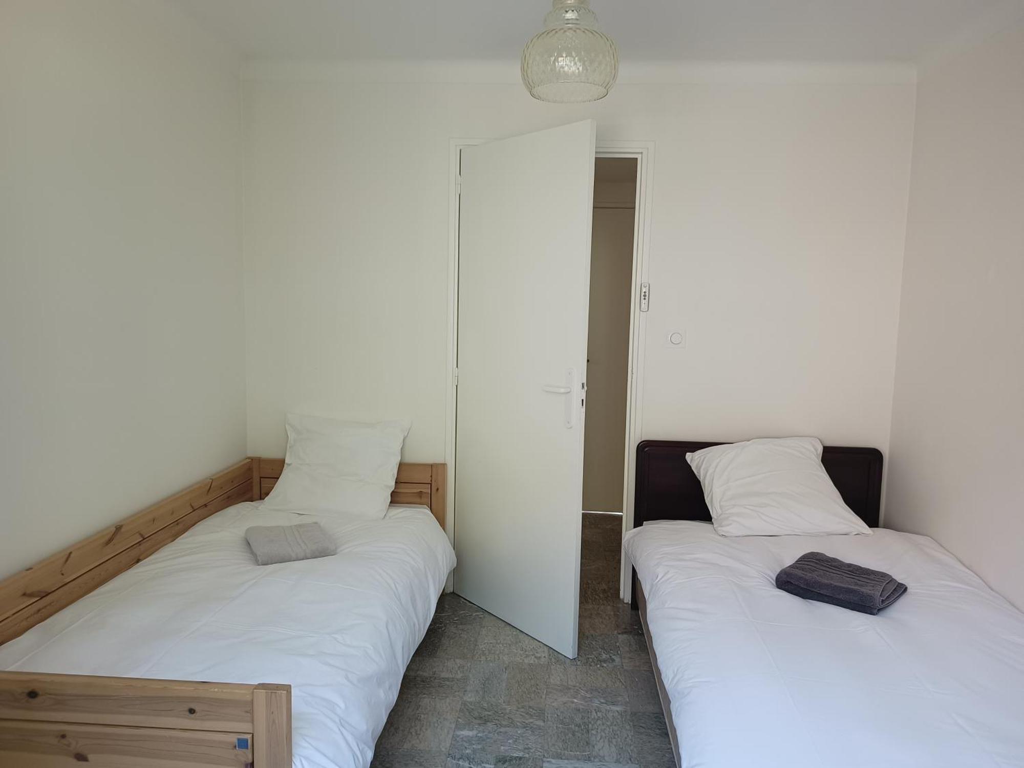 Grand Appartement, 2 Chambres Et Jardin Nîmes Kültér fotó